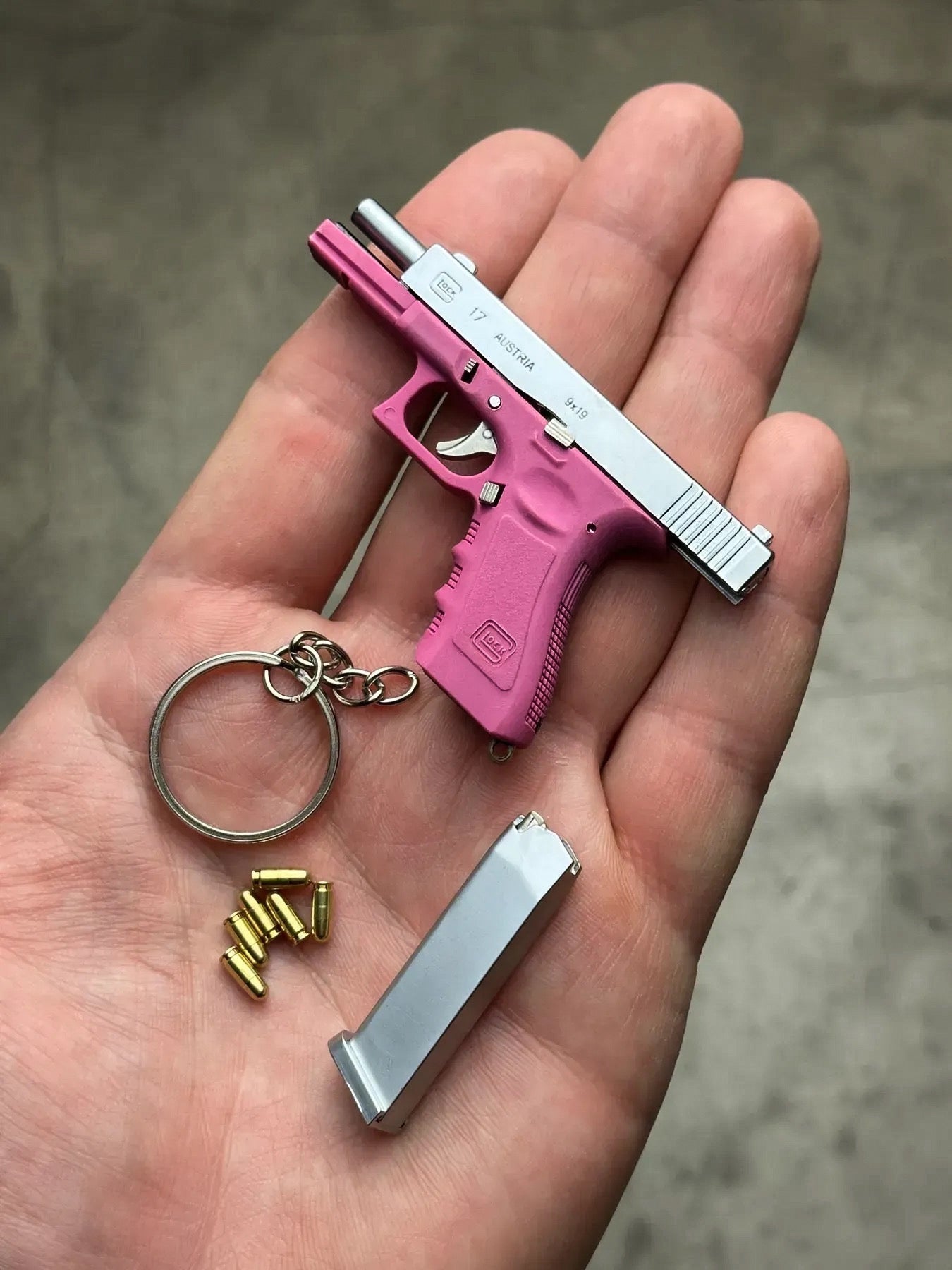 BL keychain gallery - Blaster Keychain Set - 4