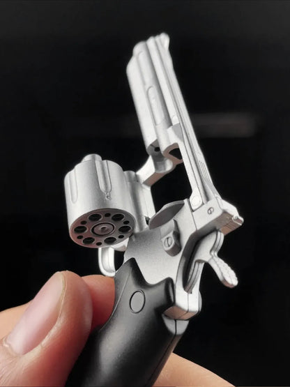 BL keychain gallery - Revolver Keychain - 2