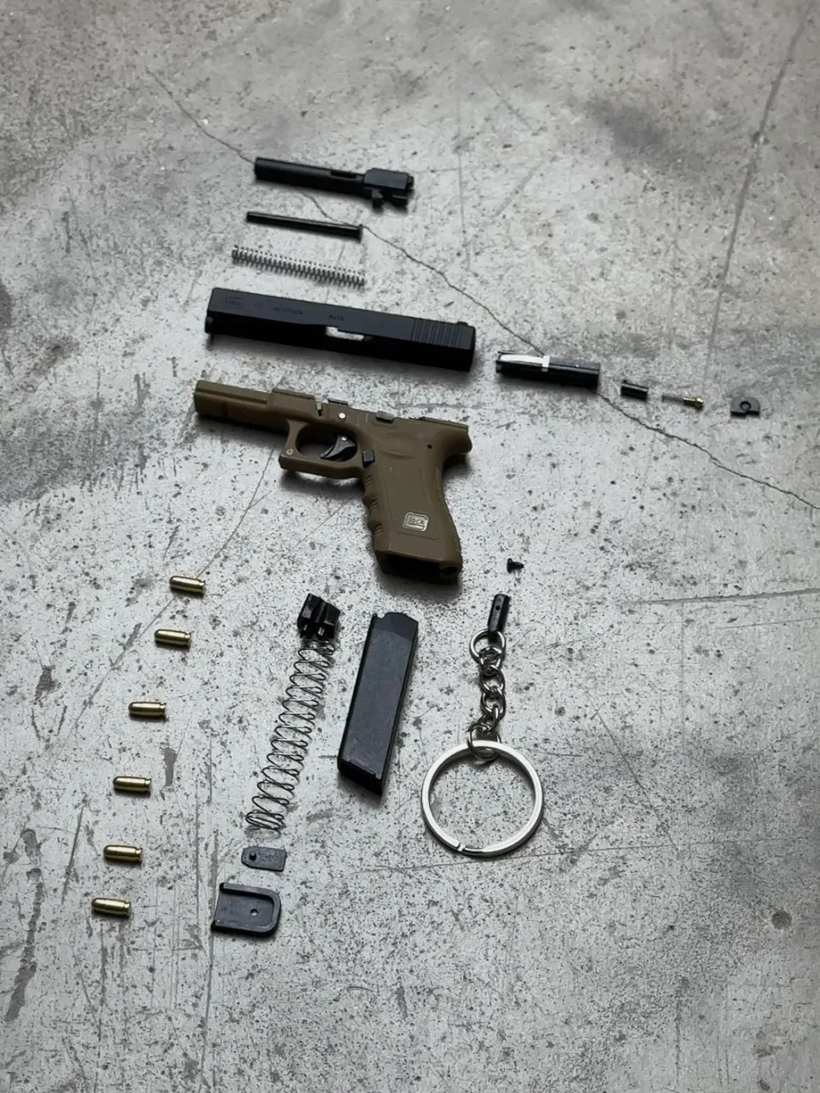 BL keychain gallery - Blaster Keychain Set - 2