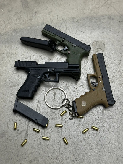 BL keychain gallery - Ejector Detachable Keychain - 3