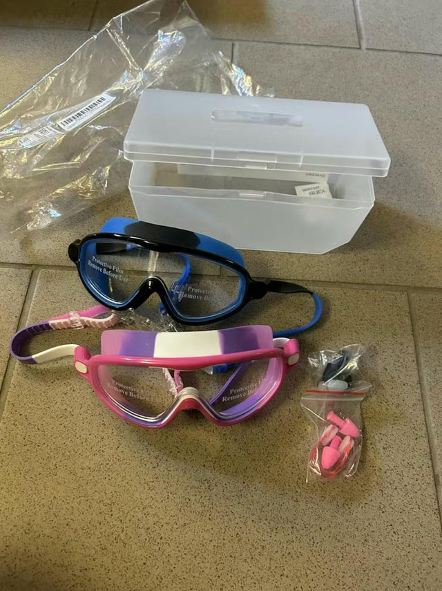 Customer review photo - swim goggles set with ear plugs and nose clip